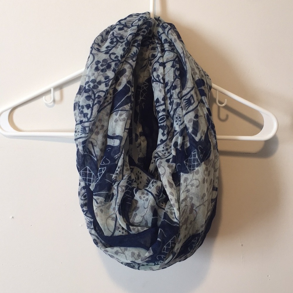 Elephant infinity scarf